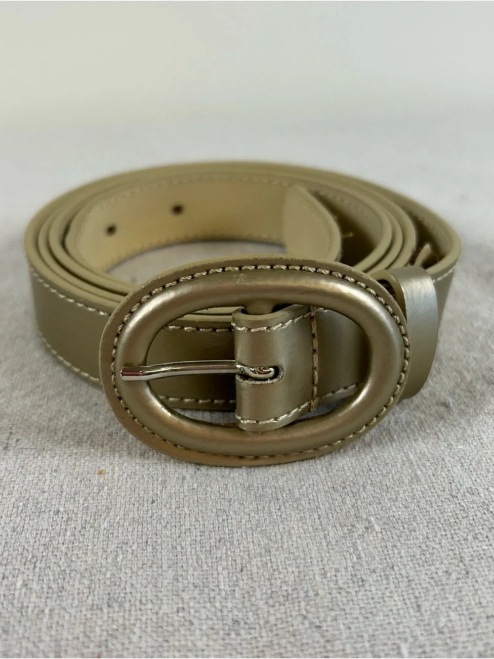 Talbots Women’s Size 1X Gold Metallic Leather Belt